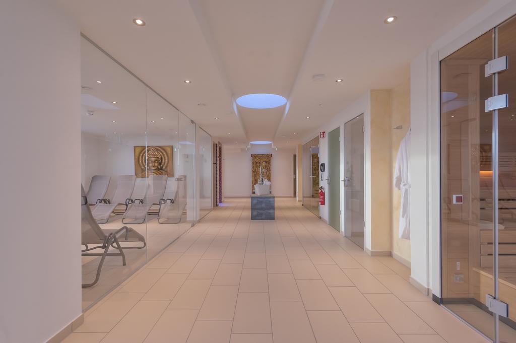 Hotel Hafen Buesum 외부 사진